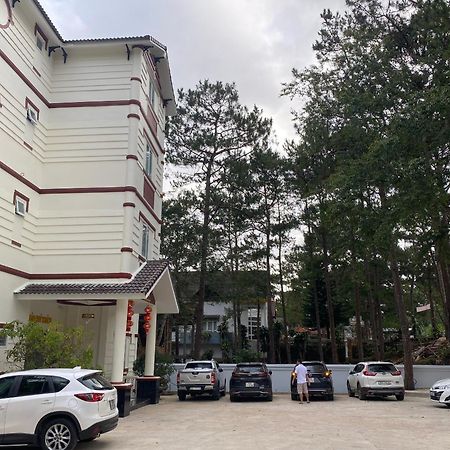 Khach San Hung Viet Kon Tum Exterior foto